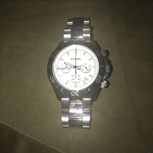 Men’s Fossil watch - Picture 1 of 5